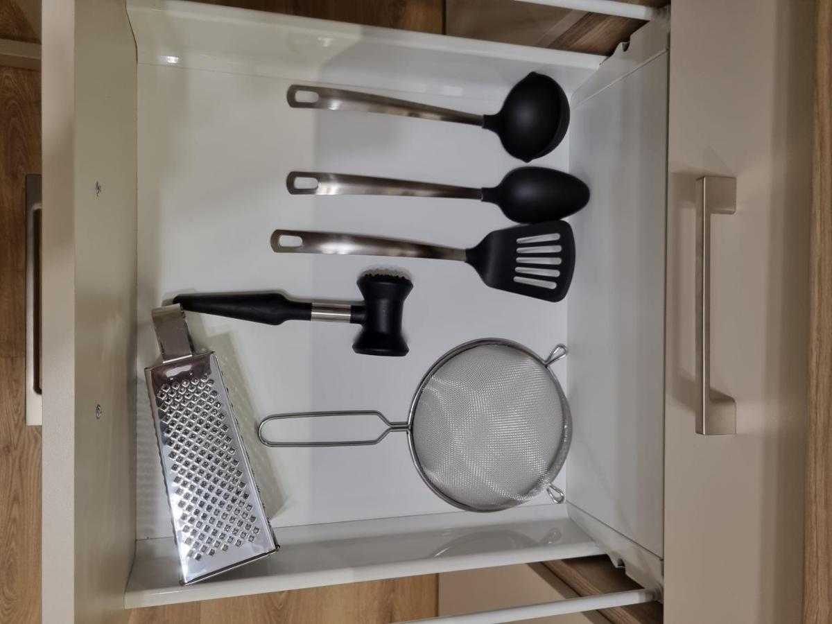 Apartament Sloneczny -Sciegiennego Kielce Exteriör bild